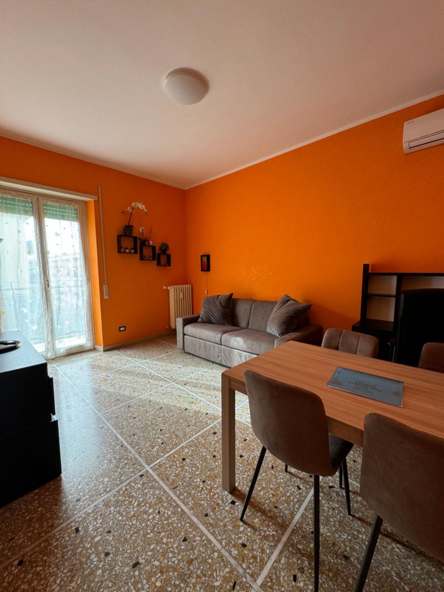 Domus Tuscolana Apartment Rome Exterior photo